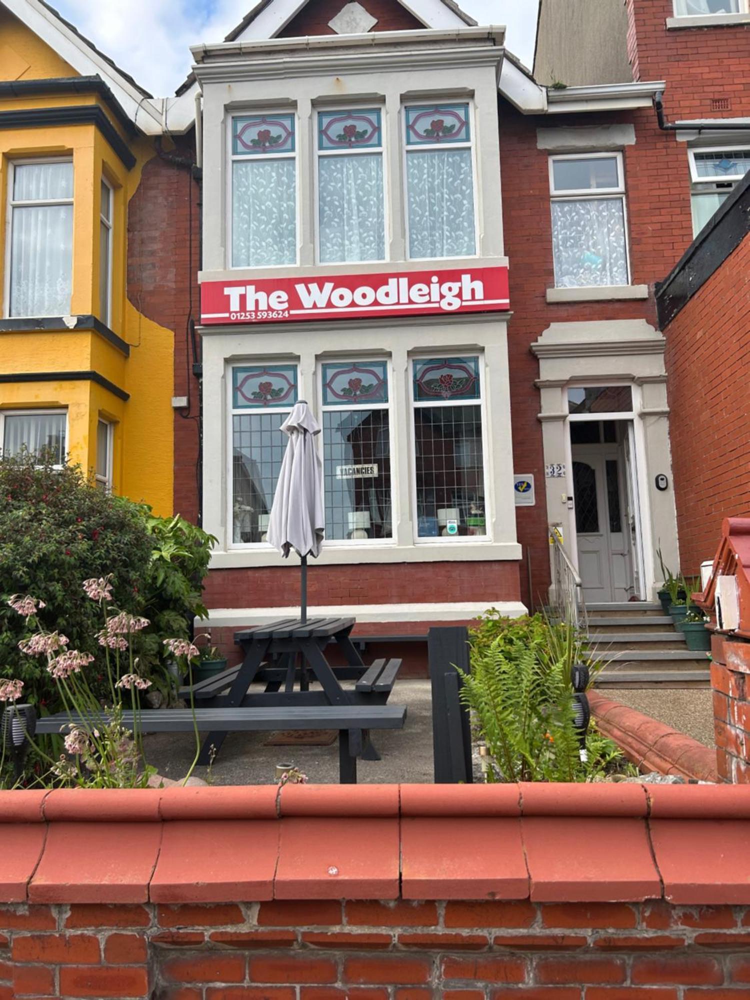 The Woodleigh Family Hotel Blackpool Exterior foto